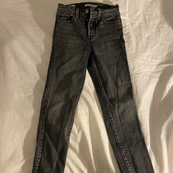 Levi’s Wedgie Jeans - Picture 3 of 6